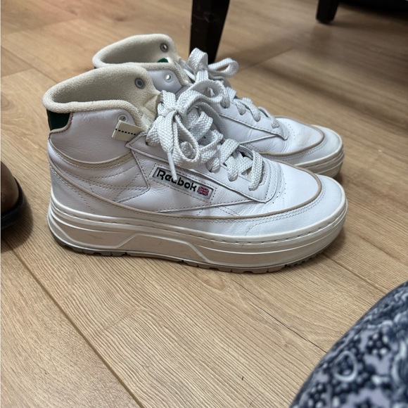 Reebok White and Green High-Top Sneakers - Picture 1 of 1